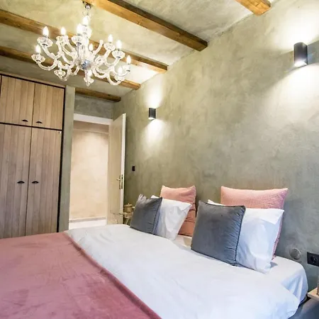 Apartament Thesscityliving *