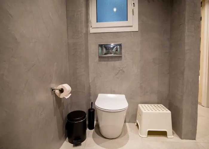 아파트 Thesscityliving